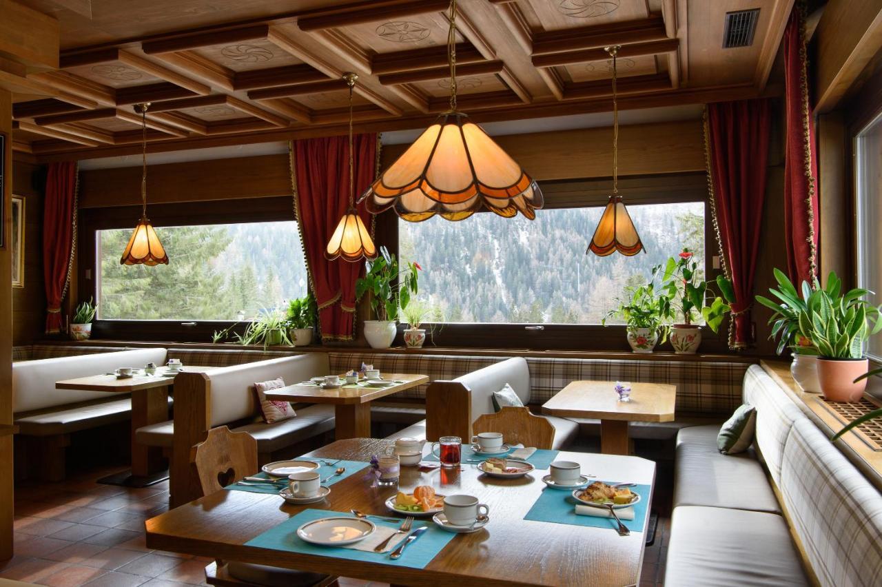 Hotel Garni Roberta Malga Ciapela Bagian luar foto