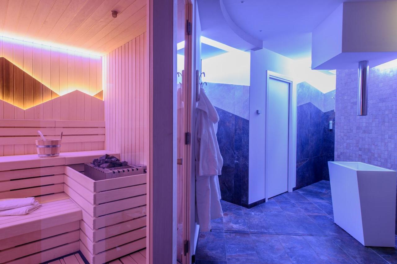 Hotel Garni Roberta Malga Ciapela Bagian luar foto